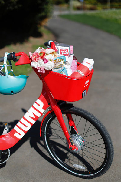 أوبر بصدد إطلاق خدمة لمشاركة الدراجات الكهربائية في أوروبا